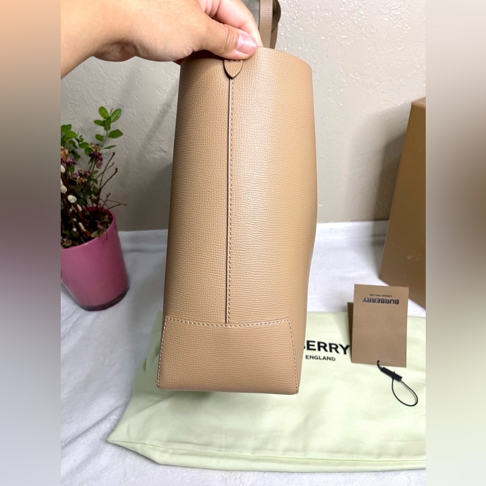 NWOT Burberry Embossed monogram Tote - Picture 8 of 12